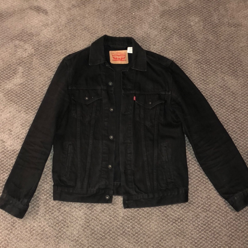 Levis black denim trucker jacket